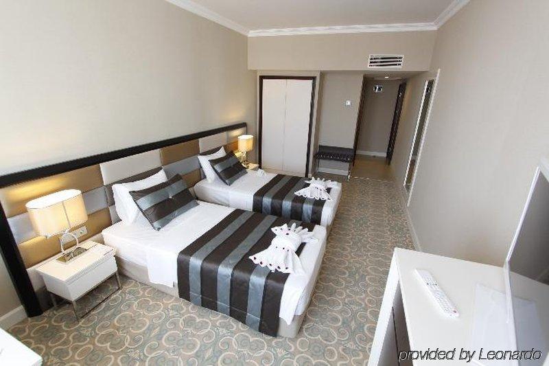 Taksim Square Hotel Istanbul Bilik gambar